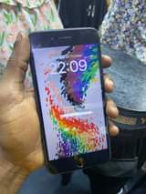A picture of Iphone 8