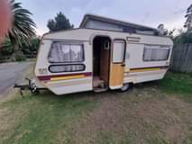 wilk caravan