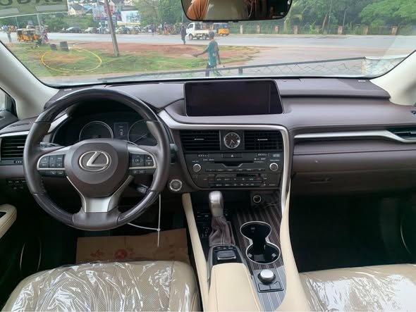 A picture of Belgium 2018 Lexus Rx350 08130441345