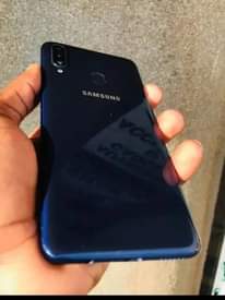 A picture of Samsung galaxy A20s