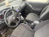 A picture of Toyota matrix 04 With
