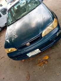 A picture of 2000 Toyota Corolla manual firstbody Corolla