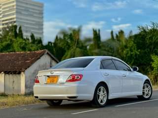 A picture of TOYOTA MARK X
