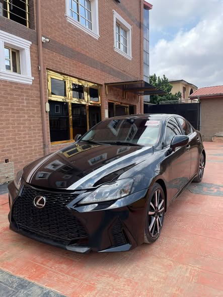 A picture of 2007 upgraded to 2020 Lexus Is250 toks standard