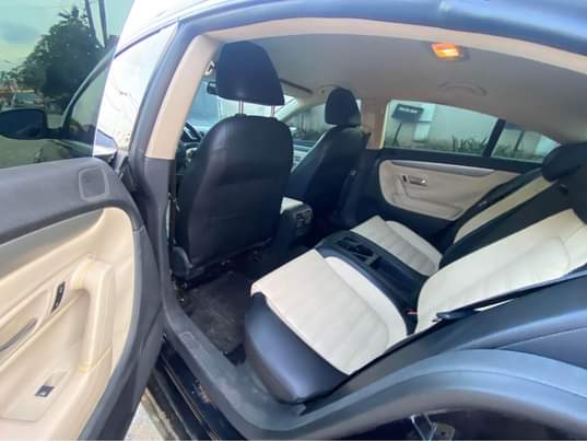 A picture of Clean registered 2010 Volkswagen Passat Tokunbo standard