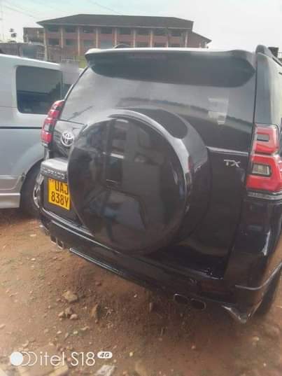A picture of Car