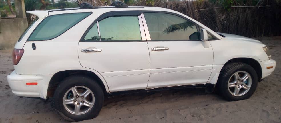 A picture of RX 300