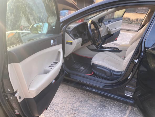 A picture of 2015 Hyundai Sonata Registered