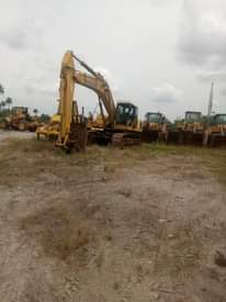A picture of All item an trucks
