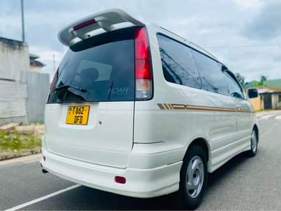 A picture of TOYOTA NOAH SR 40