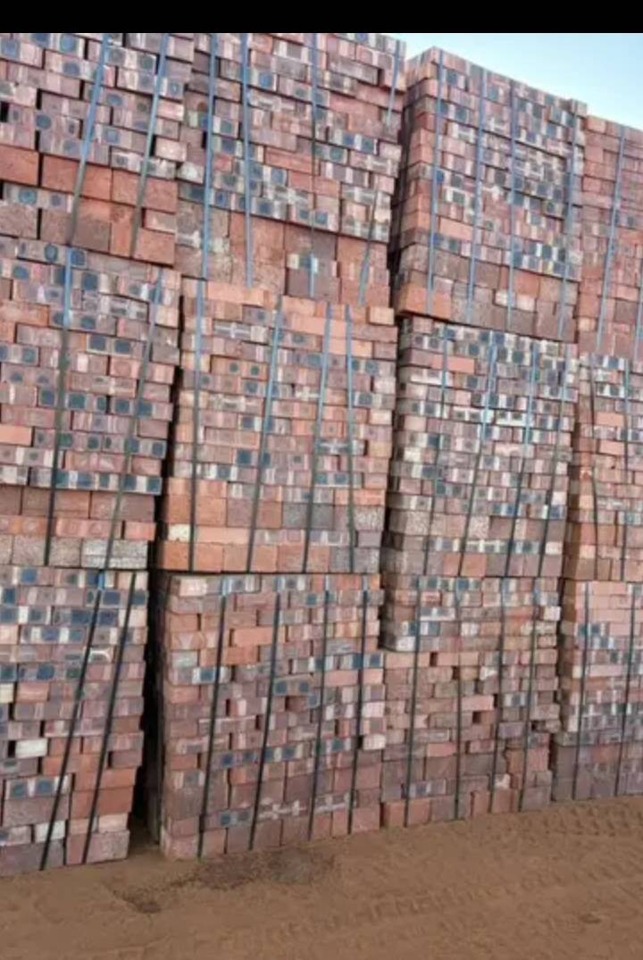 classifieds/bricks