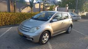 used toyota ist