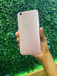 A picture of OPPO A57 GB32 RAM 3 Full BOX risit ipo Nipo