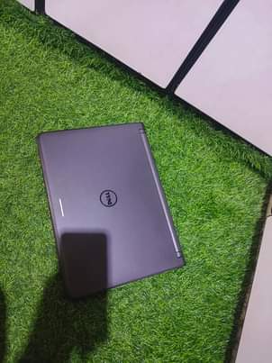 dell laptop