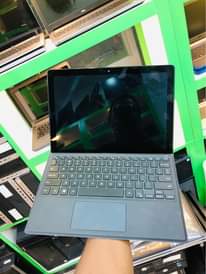 A picture of Dell latitude 5285