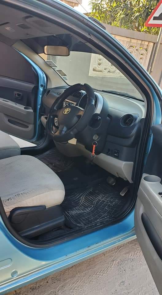 A picture of Toyota passo