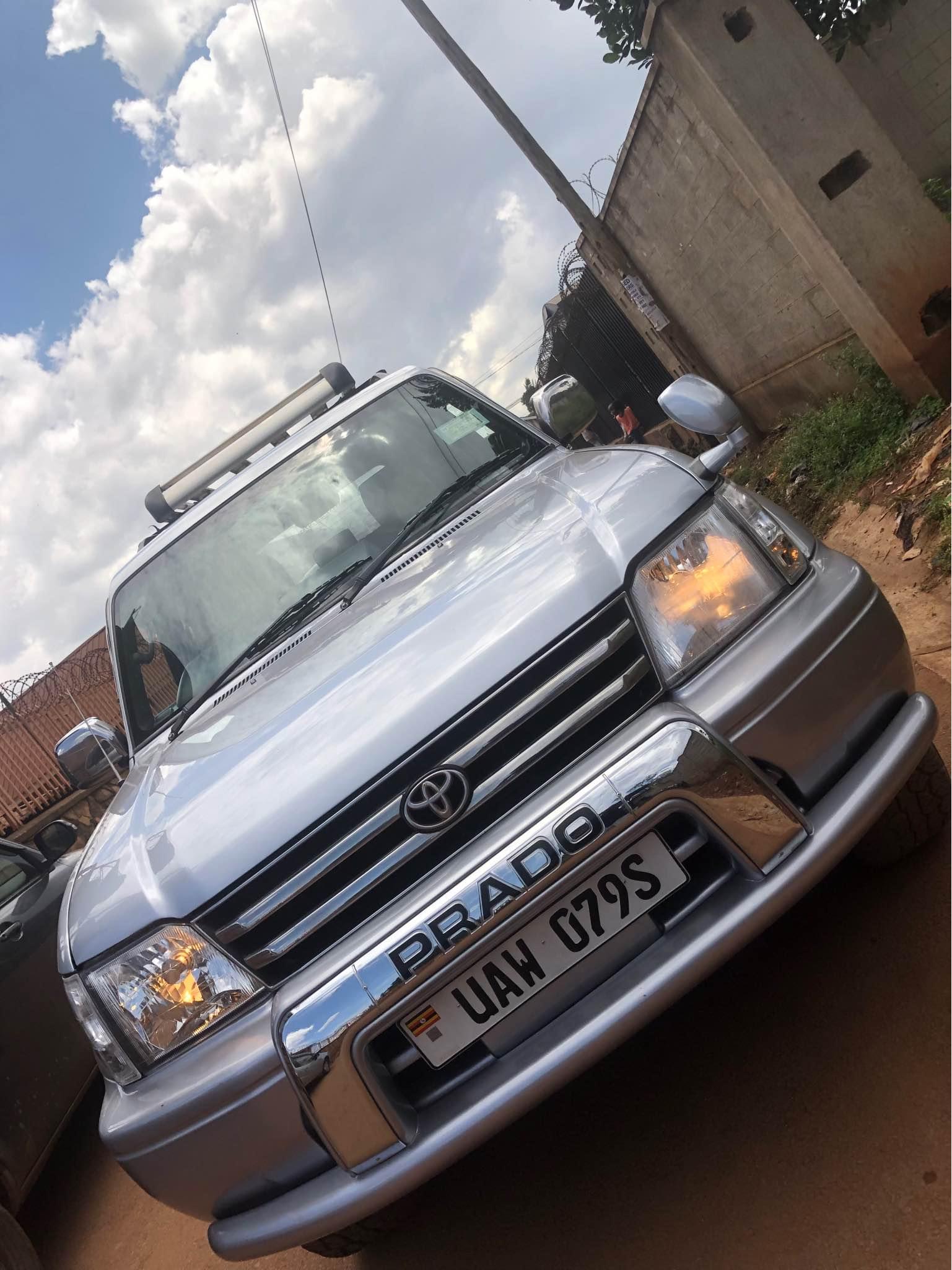 A picture of TZ Land Cruiser diesel engine 31M