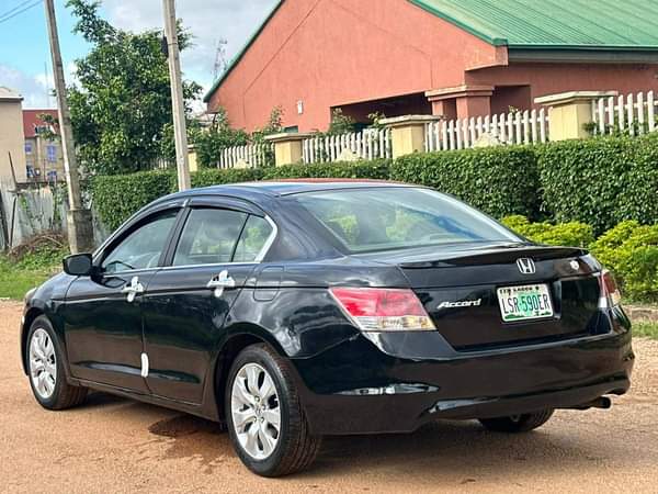 A picture of FOR SALE EXTREMELY CLEAN USED HONDA ACCORD 2008 MODEL WITH