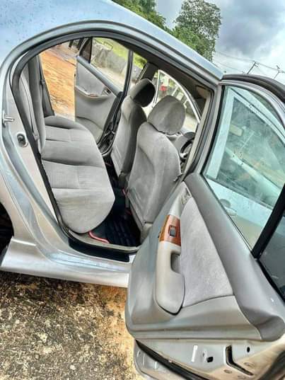 A picture of TOYOTA COROLLA O4