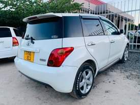 A picture of Toyota ist