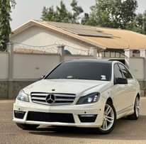 A picture of 2012 MERCEDES BENZ C300