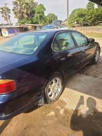 A picture of Acura 2002