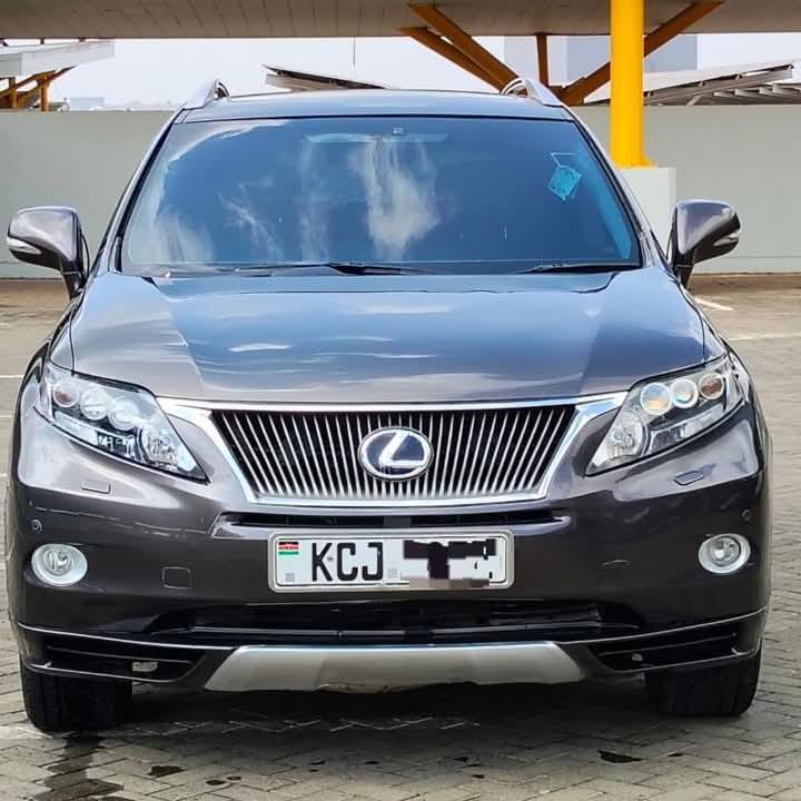 lexus
