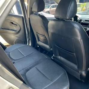A picture of Hot sale 08038257326 Neatly used and Few months registered kia