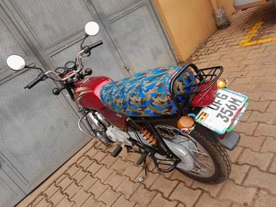 A picture of Motorcycles For sales contact numbers 0772831683 0755308935 or WhatsApp me