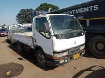 mitsubishi canter