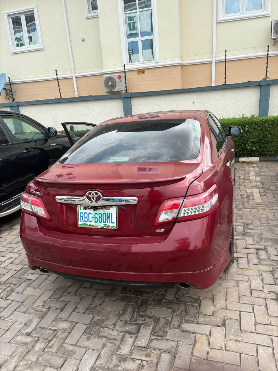 A picture of Toyota camry sport 09 model neatly use everything working perfectly
