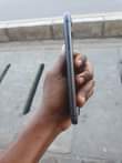 A picture of Iphone 11 ipo sokoni haina kipengele chochote