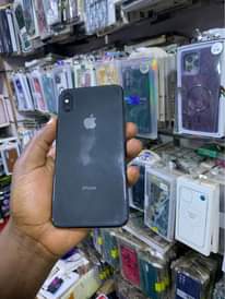 A picture of iPhone Xsmax