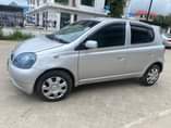 A picture of Vitz Old Model Bei Million 5 2 Piga Simu 0778067106