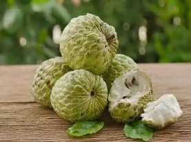 A picture of Miche ya matunda na viungo
