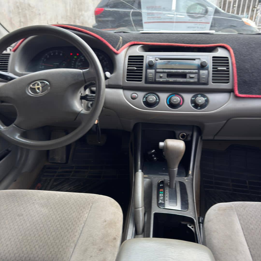 A picture of Toyota Camry 2003