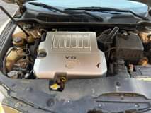 A picture of This is Camry 2010 model xle edition with thumb start