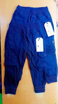 A picture of Boys pants