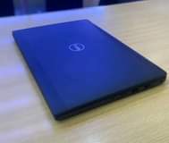 A picture of Dell latitude 7280