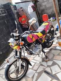 A picture of Sanlg cc 125