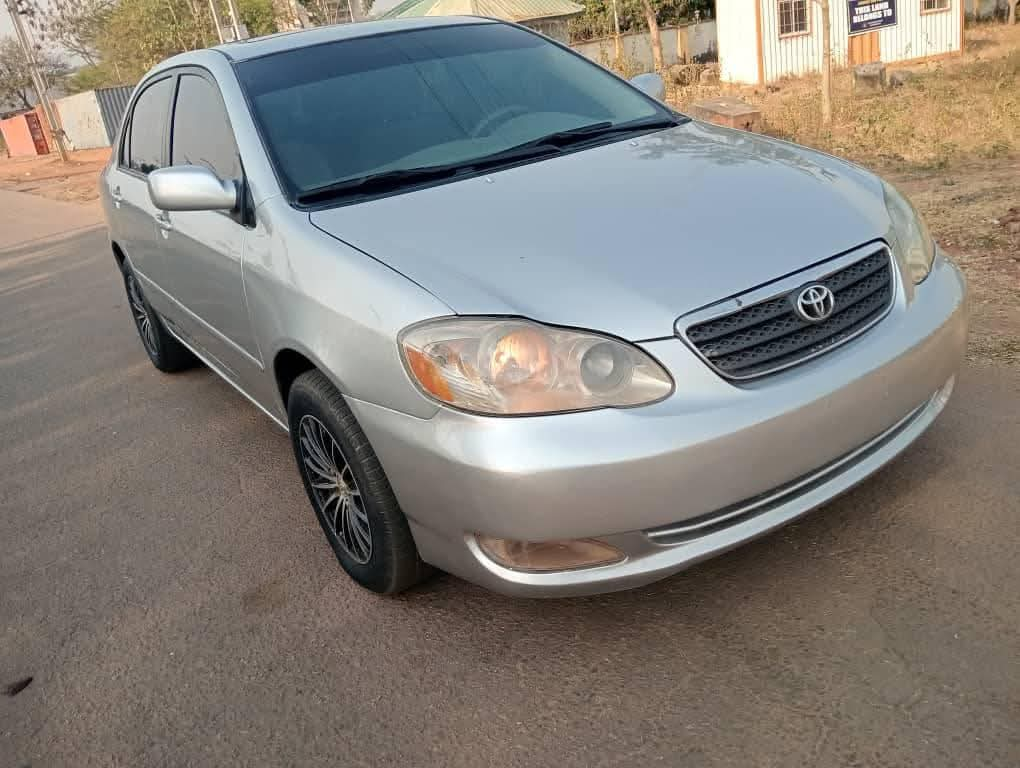 A picture of 2006 Toyota corolla