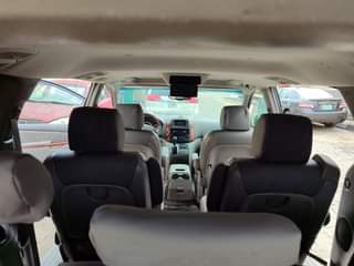 A picture of 2005 Toyota sienna xle