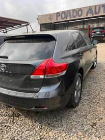 A picture of Tokunbo Toyota Venza for sale