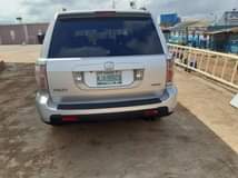 A picture of Honda Pilot 2007 family 3roll Nigeria used perfect 90 Engine