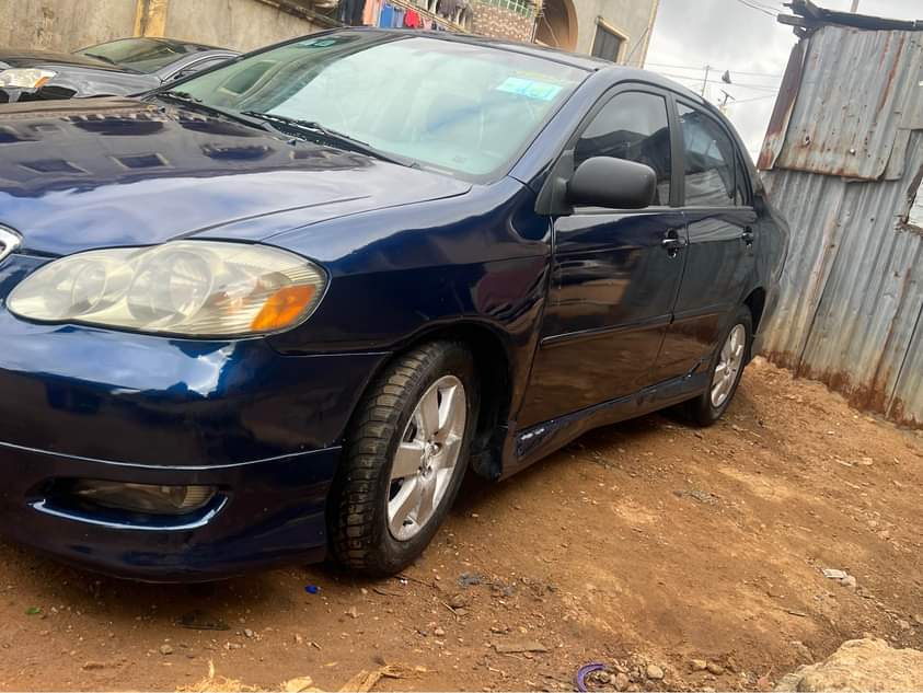 A picture of Toks standard 2004 Corolla sports buy and drive