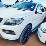 A picture of Mercedes Benz ML350 4Matic 2013 125m