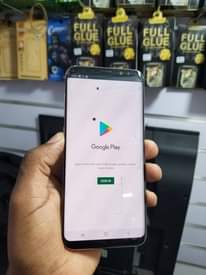 A picture of Samsung Galaxy S8 plus simple cracks check on me