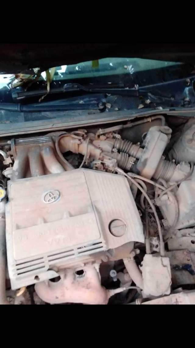 A picture of Toyota Avalon dashboard Everything is working Owerri imo state Nonny