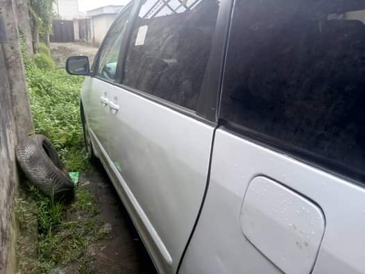 A picture of Dealer market dealer market Toyota sienna Body Sharp Gearbox AC
