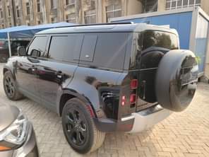 A picture of 2022 Land Rover Defender foreign price 89M Location Abuja 08160229978